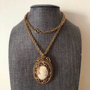 VINTAGE FLORENZA SHELL CAMEO NECKLACE Pendant Brooch Pin Signed